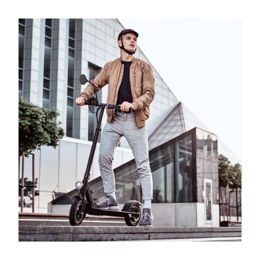 Oglindă retrovizoare pentru trotinetă electrică