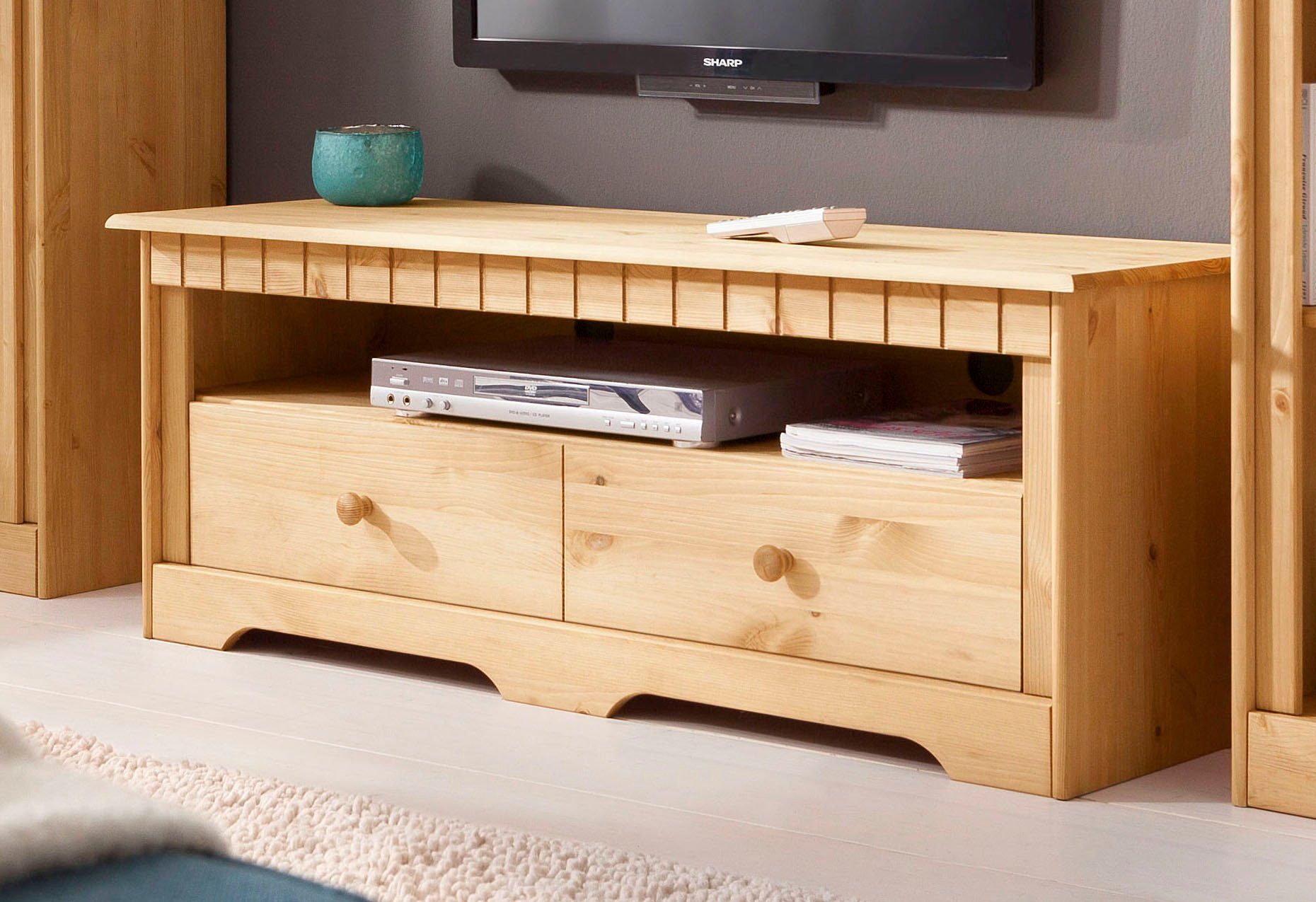 Home affaire Lowboard Pöhl, 120 cm breit, aus massiver Kiefer