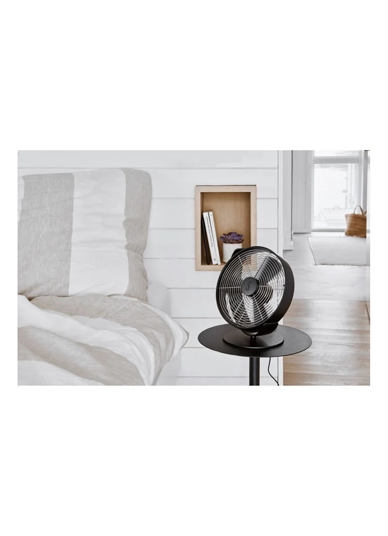 Ventilator de masă Stadler Form Tim, înălțime 29 cm.
