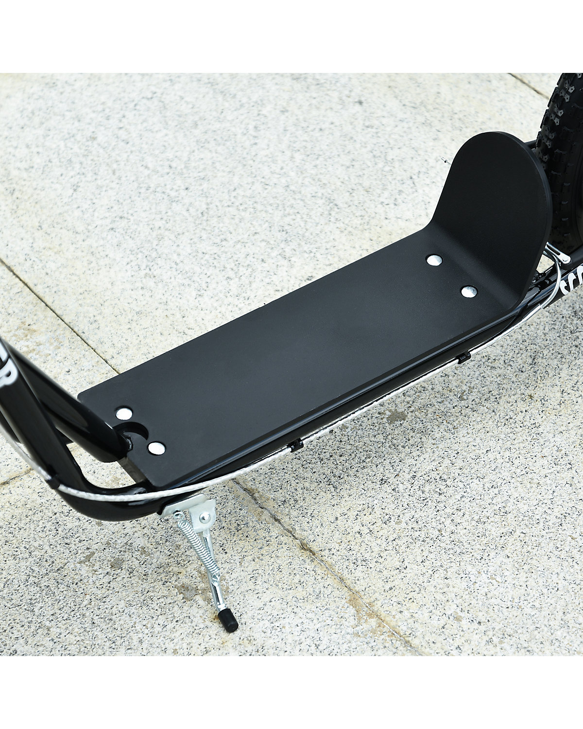 Kinderscooter mit Handbremse