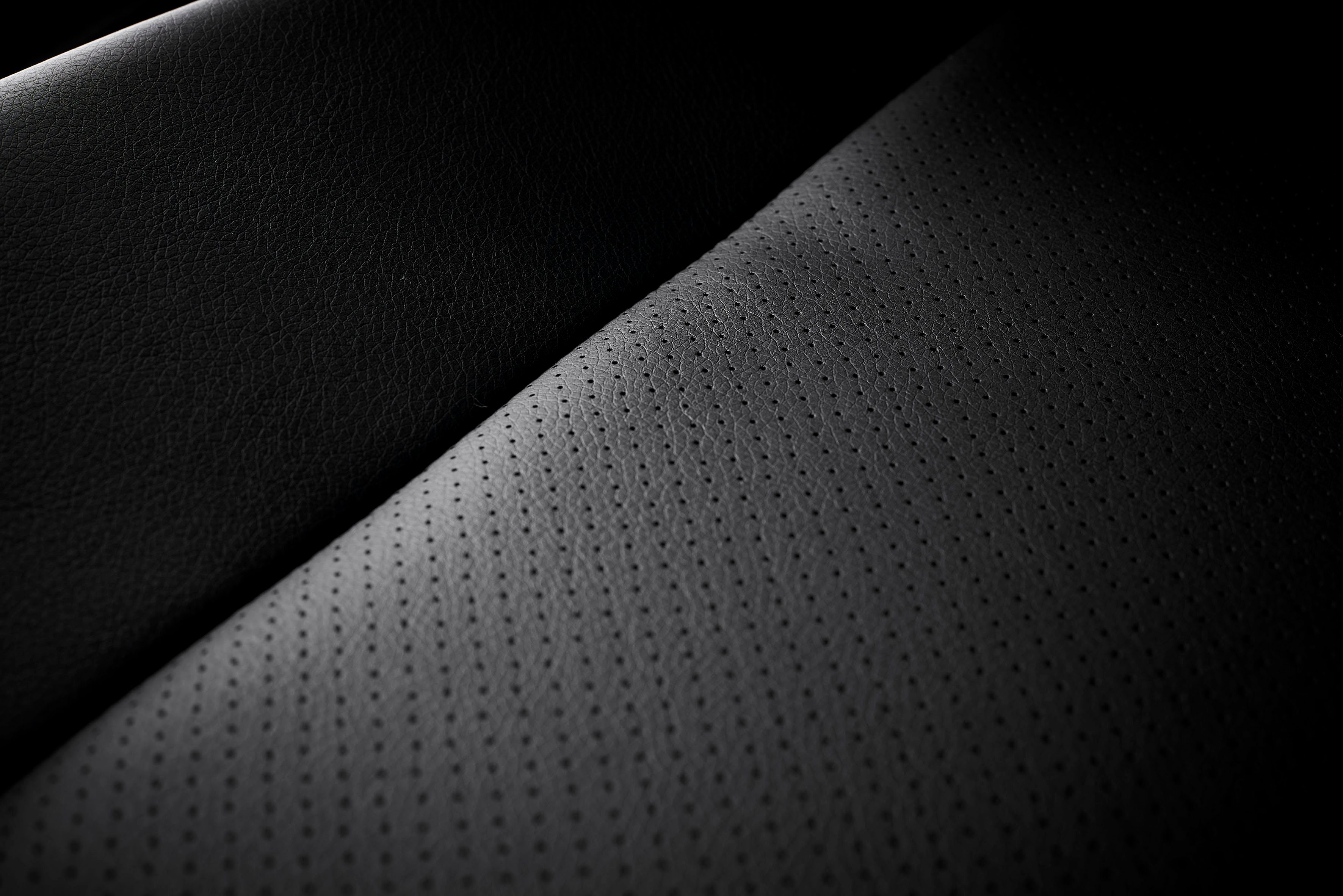 RAZER Gaming-Stuhl Tarok Ultimate by Zen