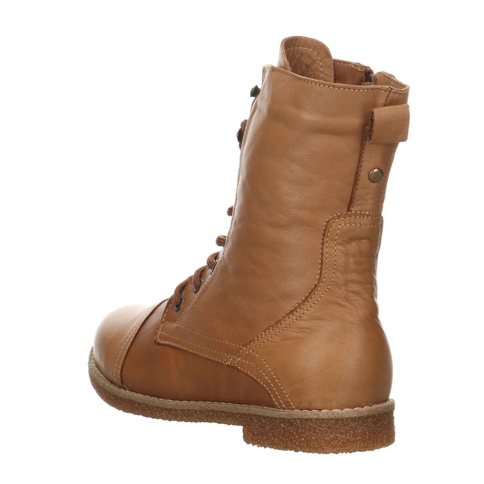 Andrea Conti Schnürboots