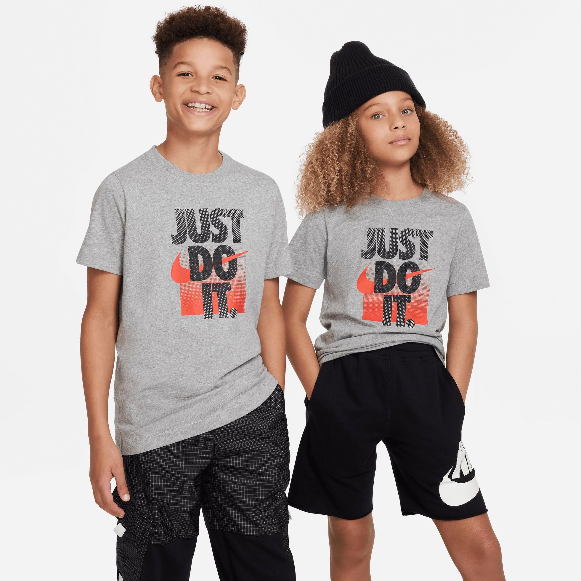 Nike Sportswear T-Shirt Big Kids' T-Shirt