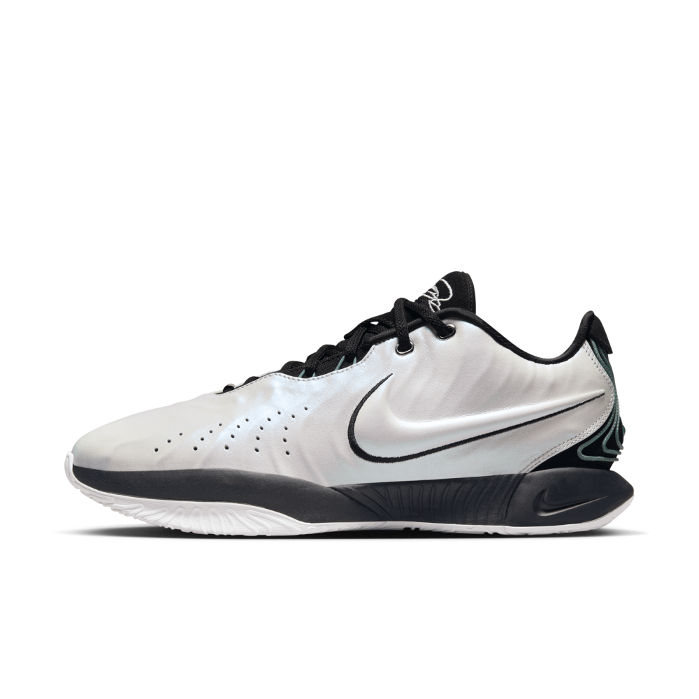 Nike LeBron 21 Conchiolin HF5841-100 / weiss