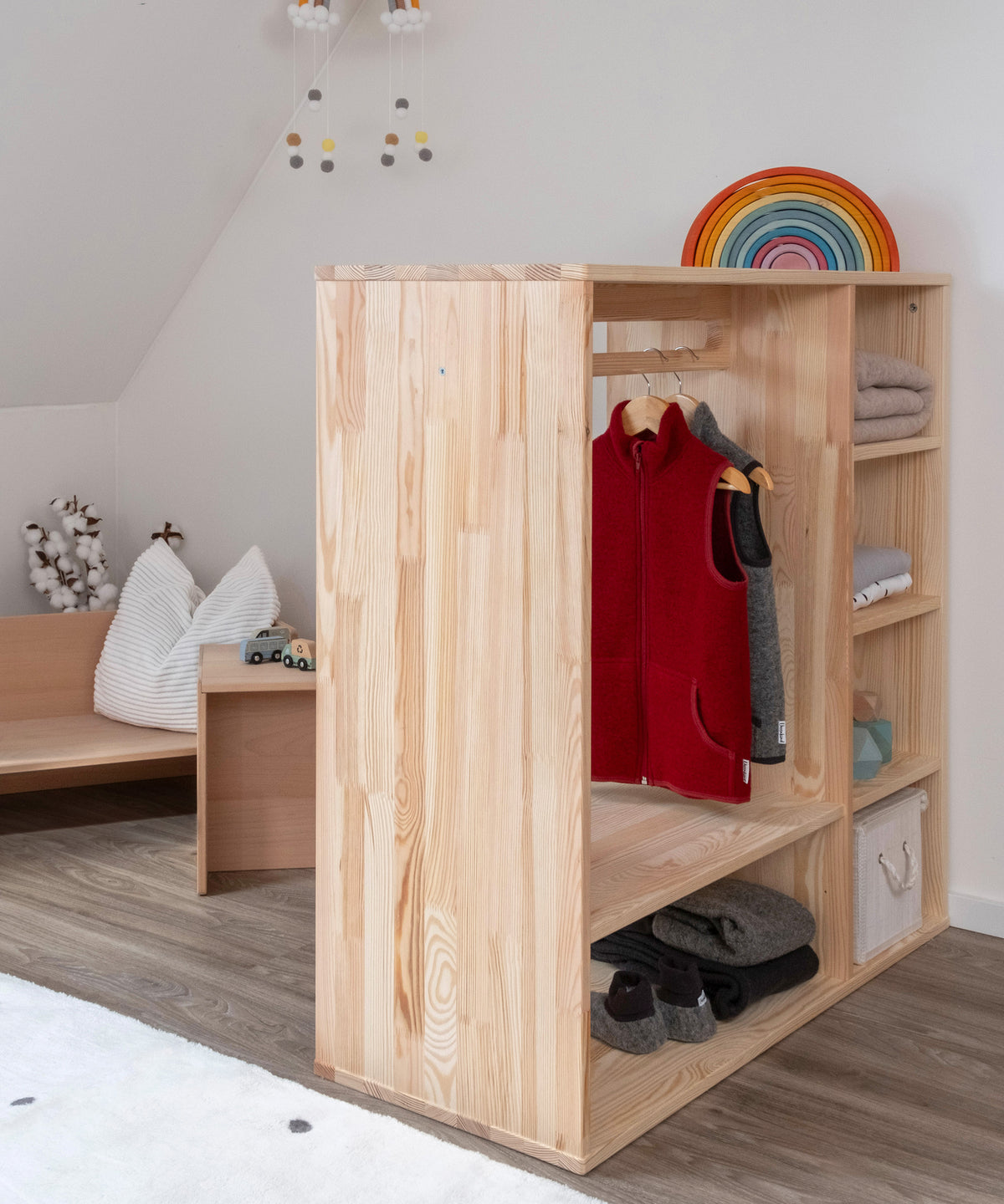 Montessori Kleiderschrank Kiefer