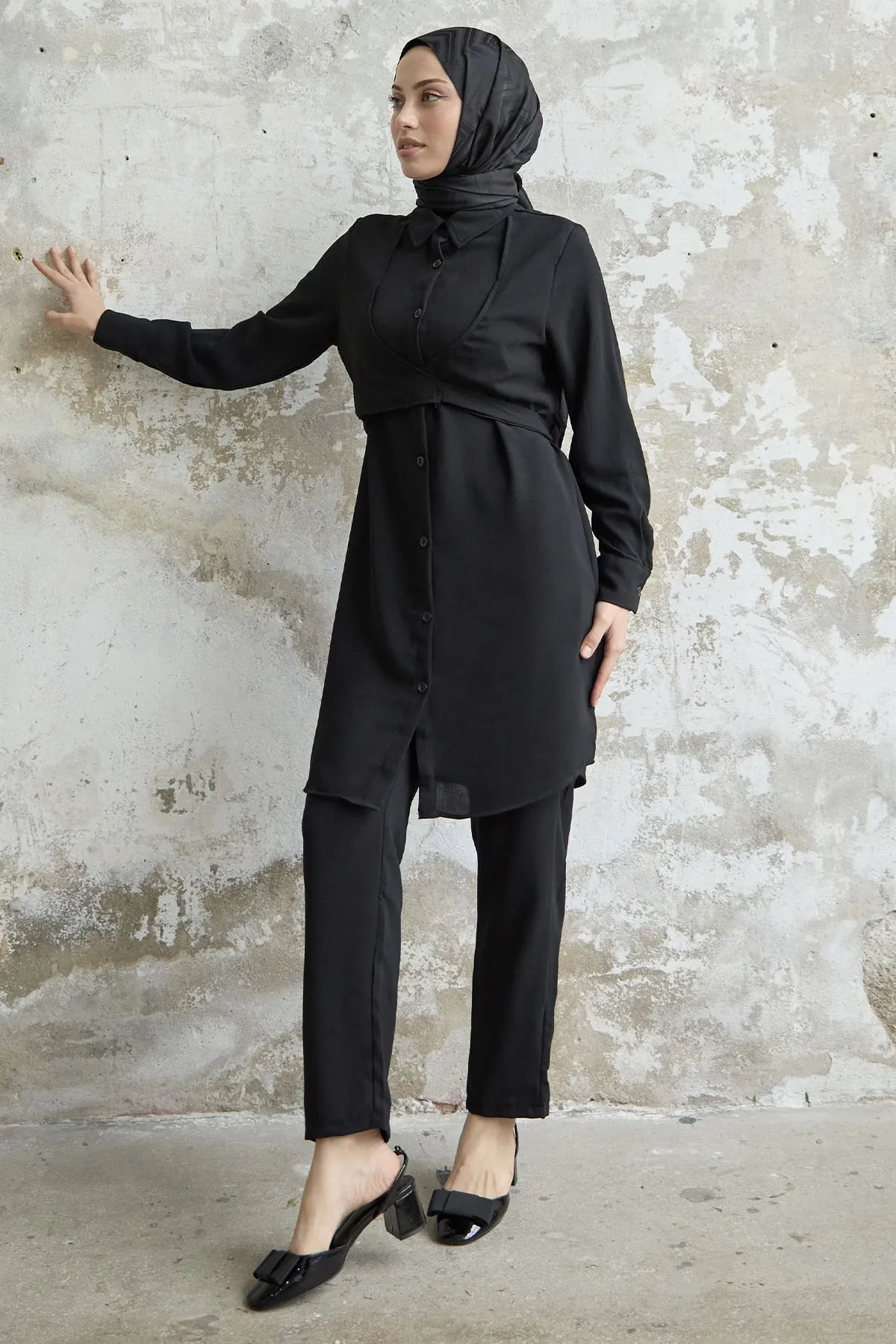 InStyle  Doppeltes Set zum Binden vorn – Schwarz