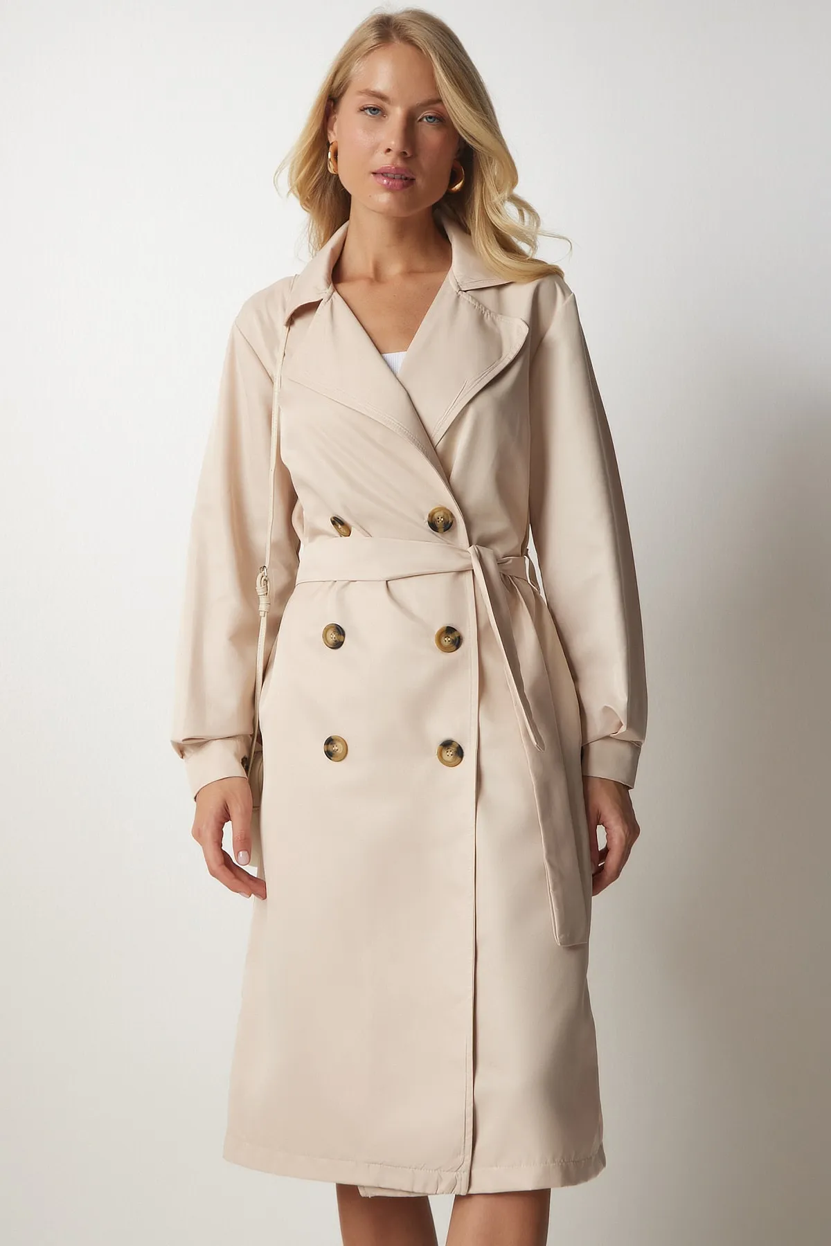Happiness İstanbul  Cremefarbener saisonaler Trenchcoat mit zweireihigem Kragen für Damen DD01241