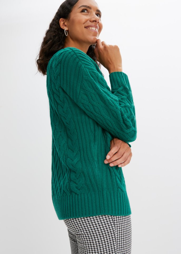 Strickpullover mit Zopfmuster