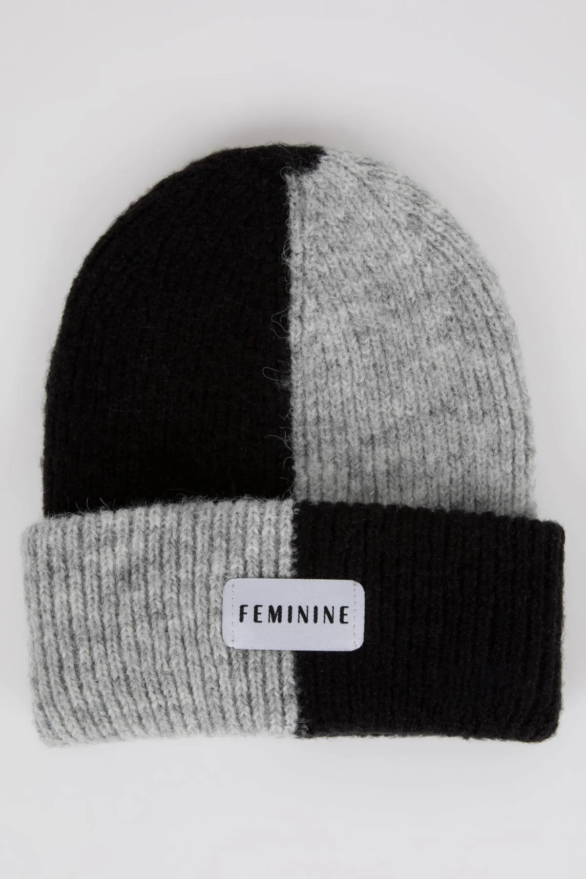 DeFacto  Gewebte, beschriftete Strickmütze für Damen