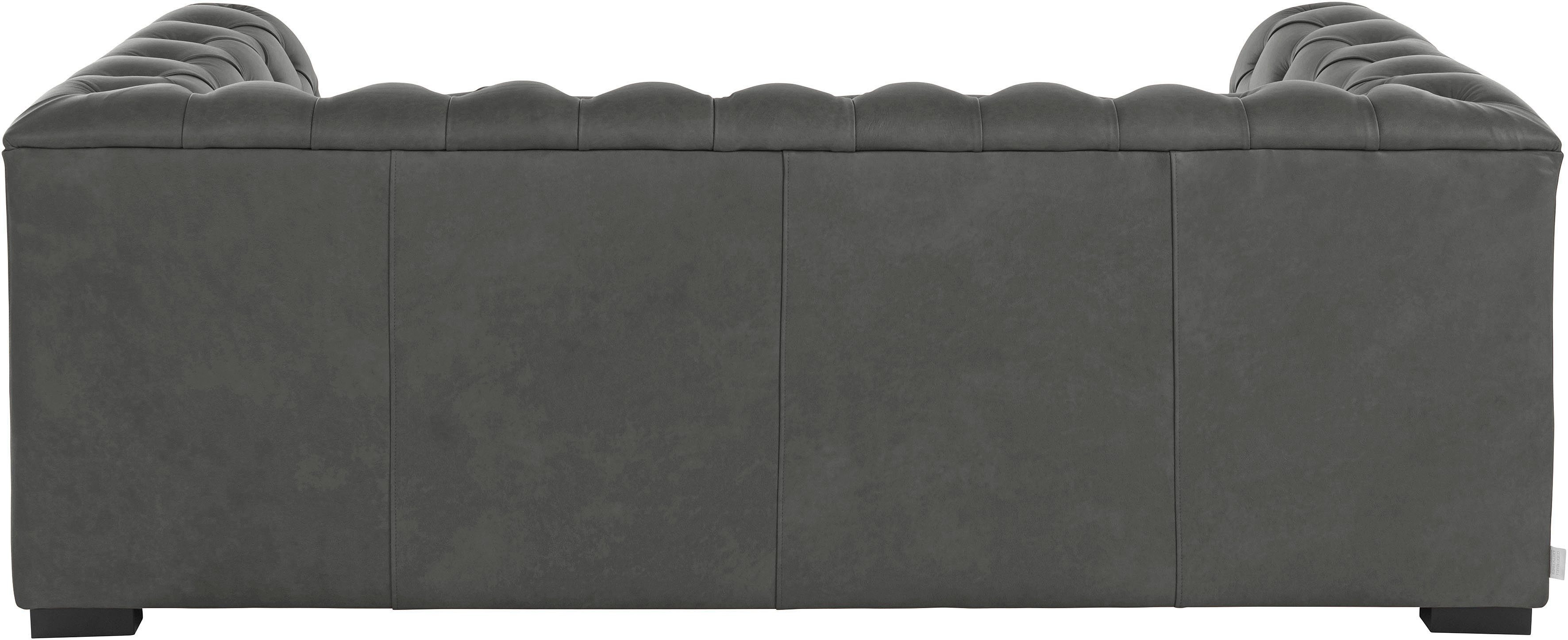 Guido Maria Kretschmer Home&Living Chesterfield-Sofa Kalina, mit klassischer Chesterfield-Knopfheftung