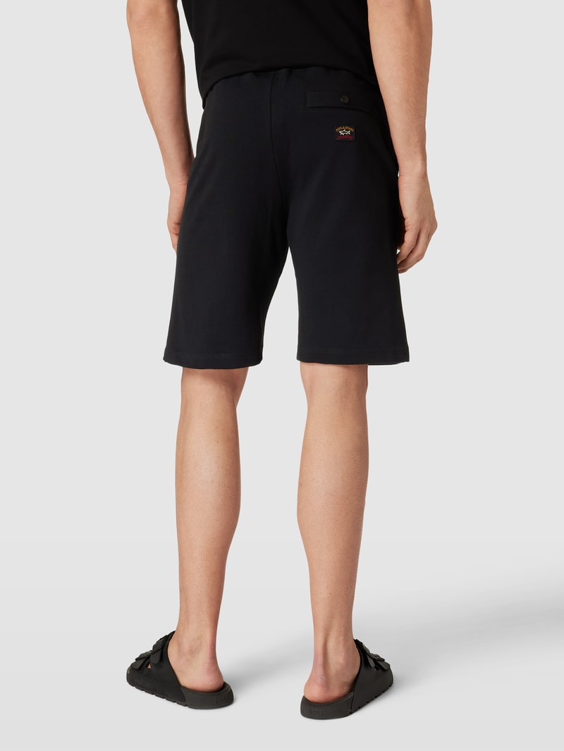 Sweatshorts mit Label-Detail in schwarz