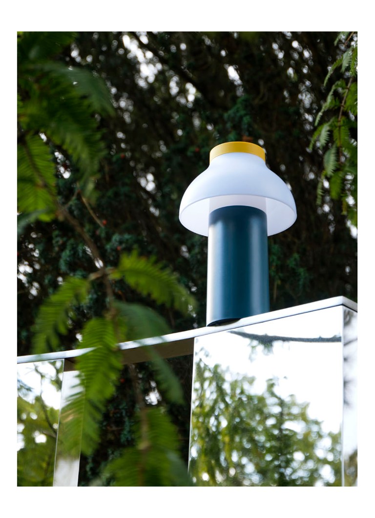 Hay PC bezvadu galda lampa 22 x Ø14 cm