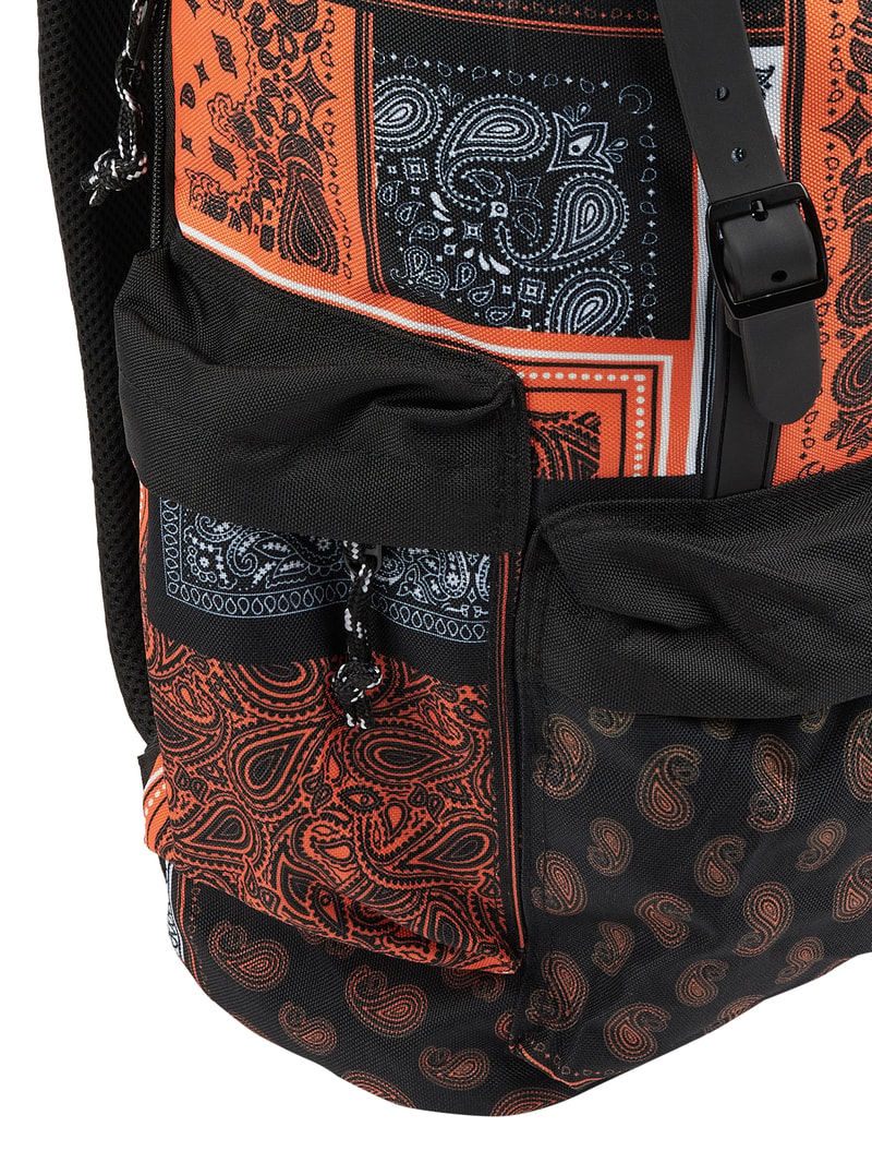 Rucksack mit Laptopfach in schwarz