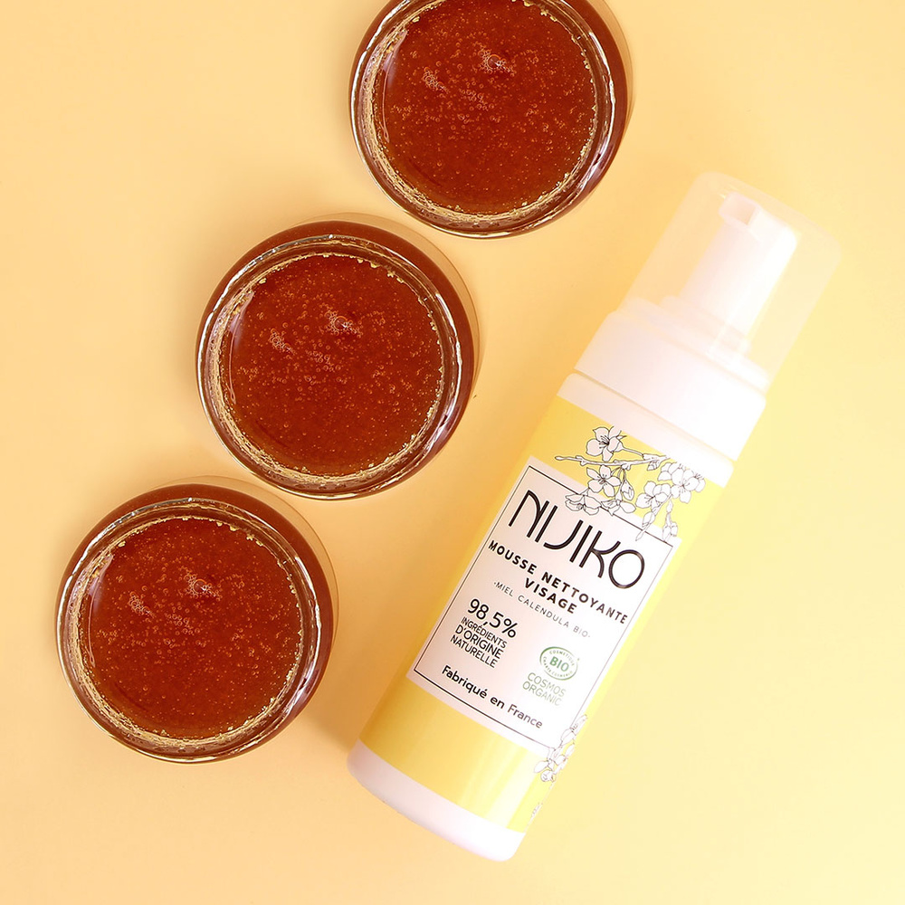 nijiko Mousse Nettoyante Visage Bio pour Peau Sensible Démaquillant et nettoyant