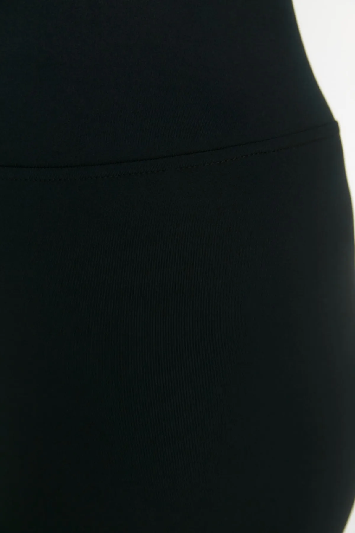 Trendyol Curve  Schwarze Strickstrumpfhose TBSSS22TA0026