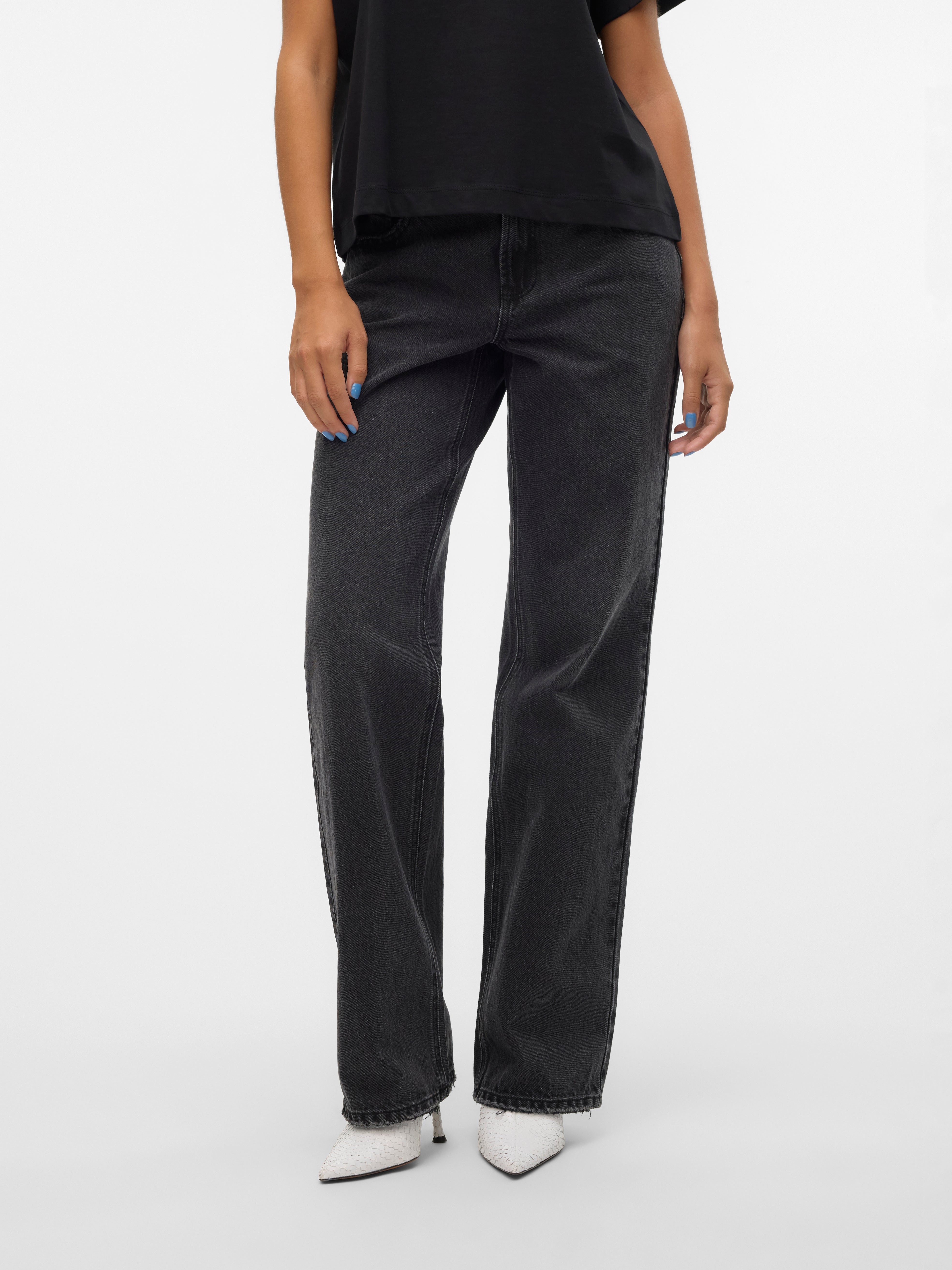VMFILIPPA Niedrige Taille Gerade geschnitten Jeans