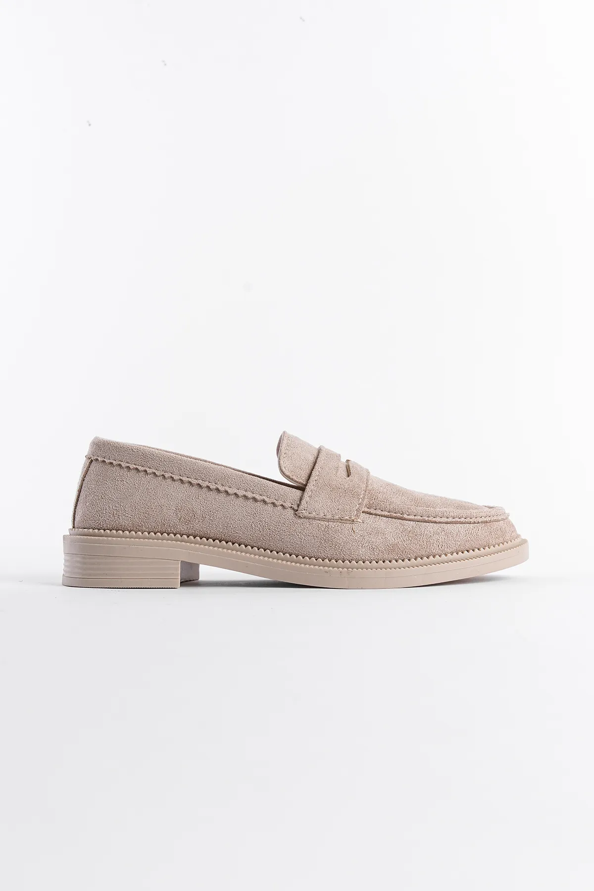 Capone Outfitters  Loafer