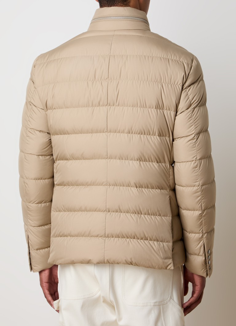 Jachetă matlasată Moncler Malinvern cu glugă, umplută cu puf de gâscă.