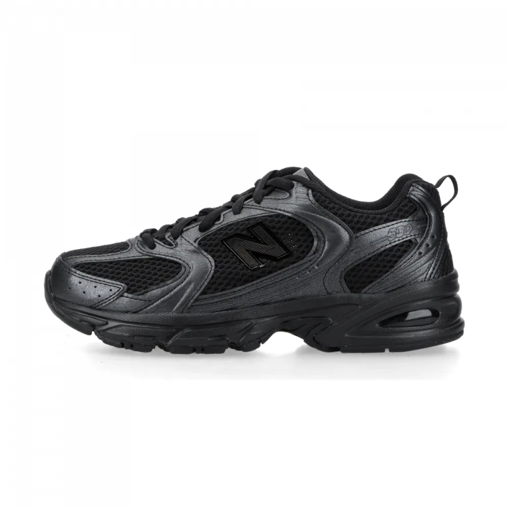New Balance 530 MR530PB / schwarz