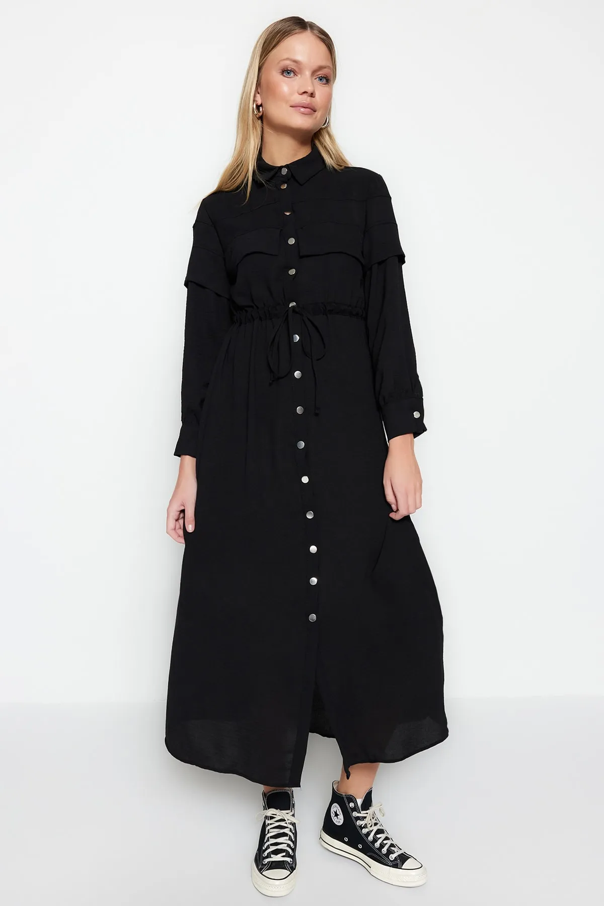 Trendyol Modest  Schwarzer Taillengürtel mit Kordelzug, gewebter Abnehm-Cap & Ferace TCTSS23KF00002