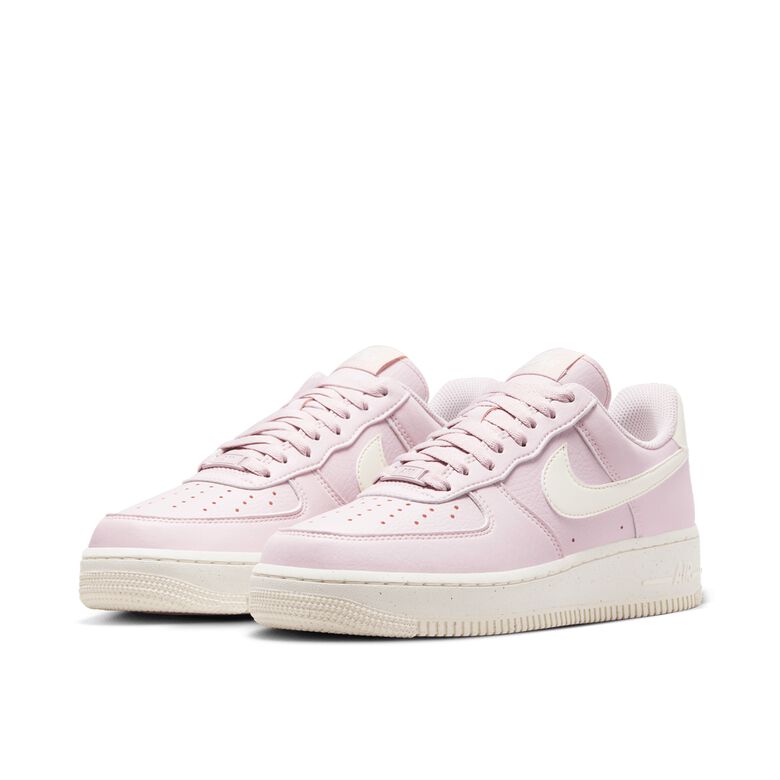 NIKE Wmns Air Force 1 Low Next Nature 