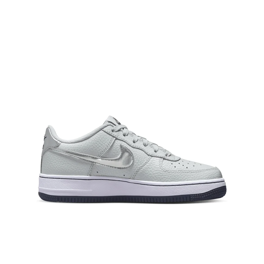 Nike Air Force 1 CT3839-004 / weiss