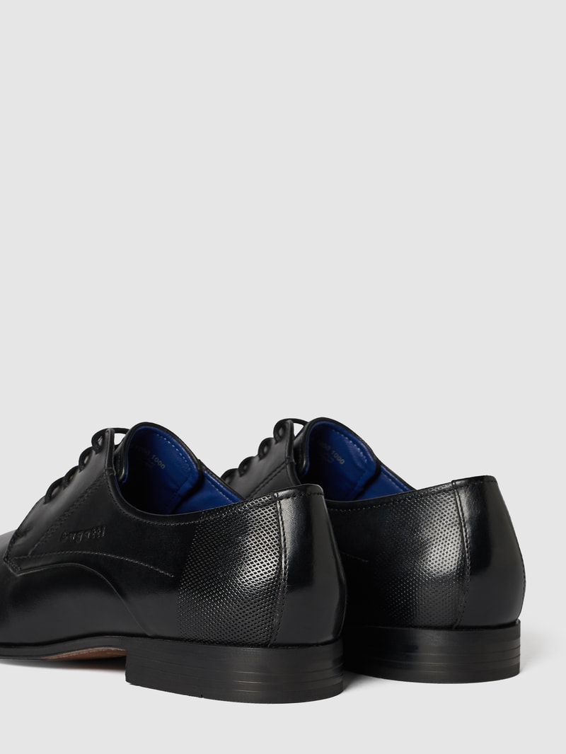 Derby aus Leder Modell 'Mattia' in schwarz