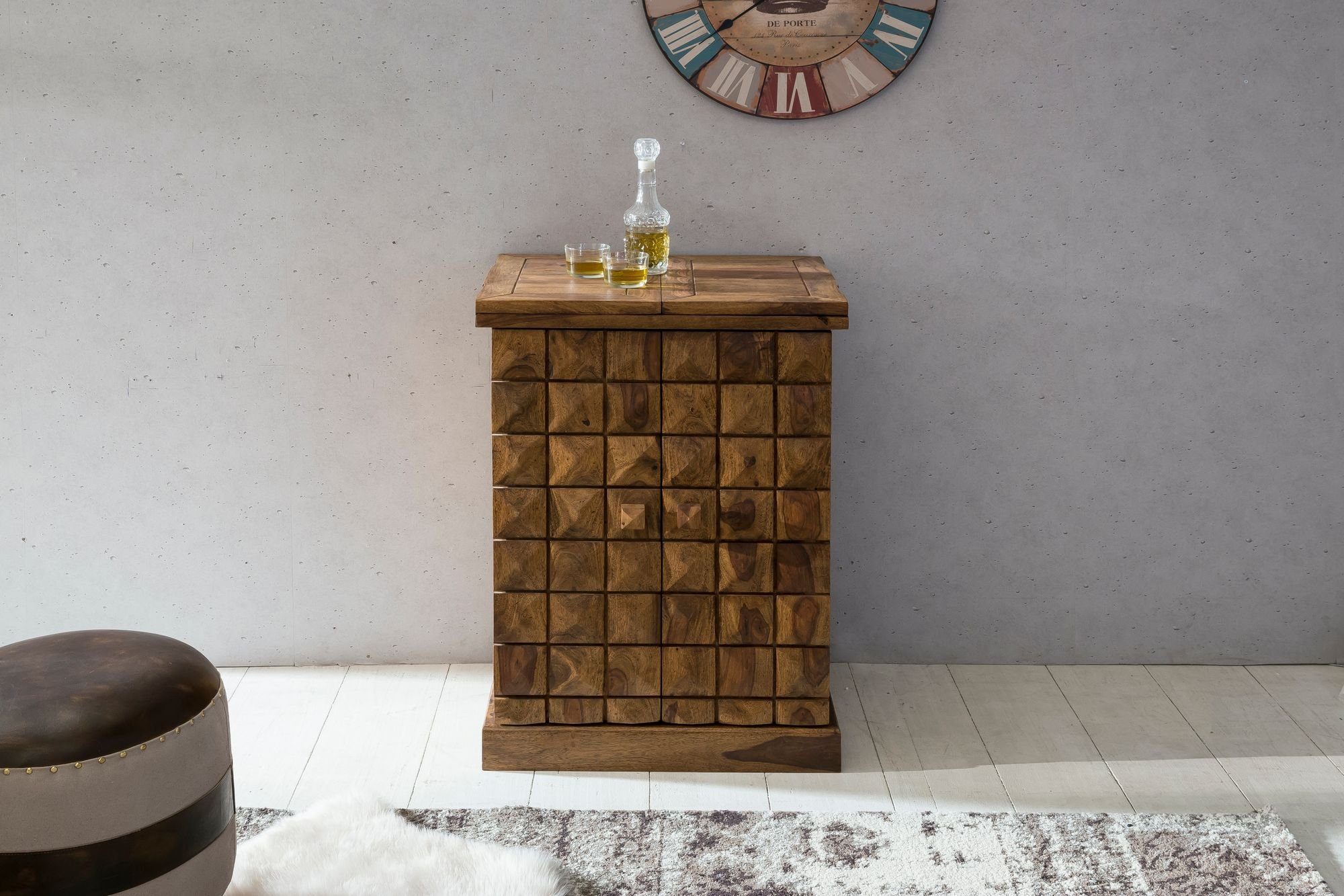KADIMA DESIGN Barschrank Hausbar Massivholz Sheesham Vitrine ausklappbar