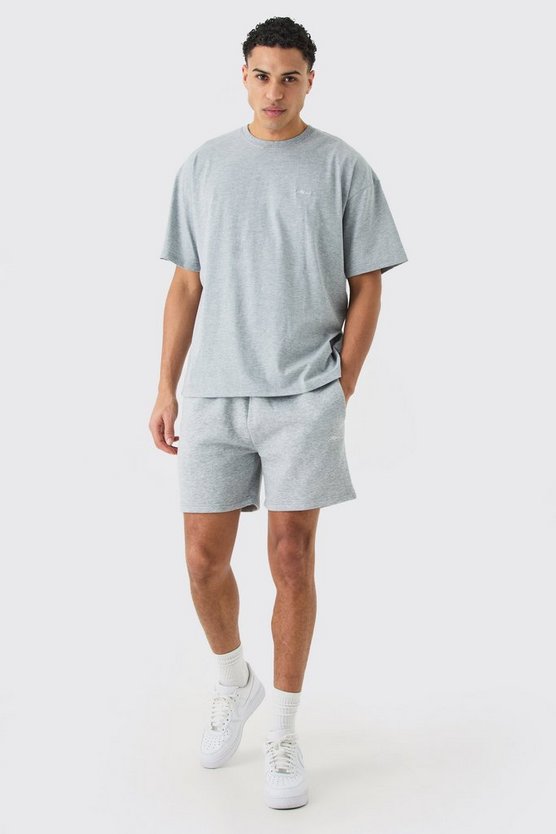 Man Signature T-Shirt und lockere Shorts