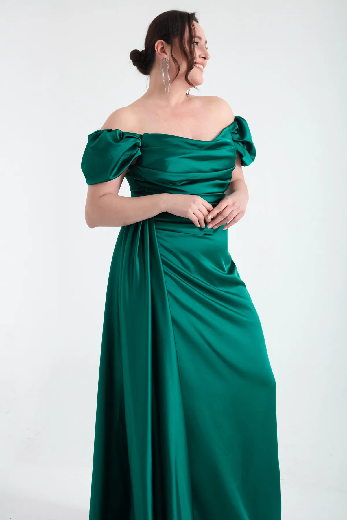 Lafaba  Smaragdgrünes Abendkleid und Abschlusskleid aus Satin mit U-Boot-Ausschnitt für Damen