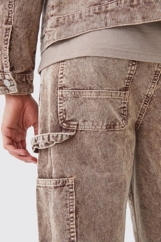 Lockere Cord-Hose mit Acid-Waschung