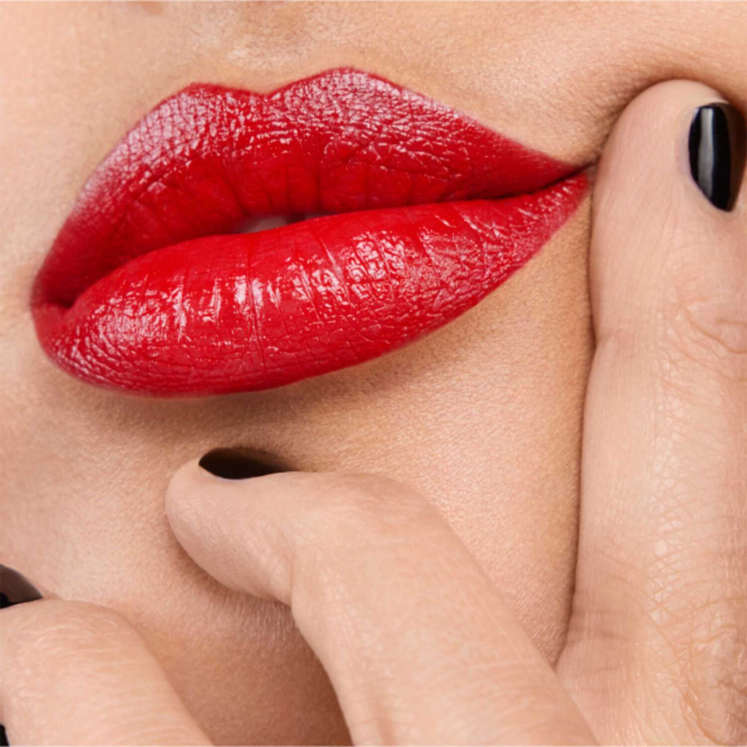 Yves St Laurent Rouge Pur Couture The Bold Rouge à Lèvres Brillant Longue Tenue