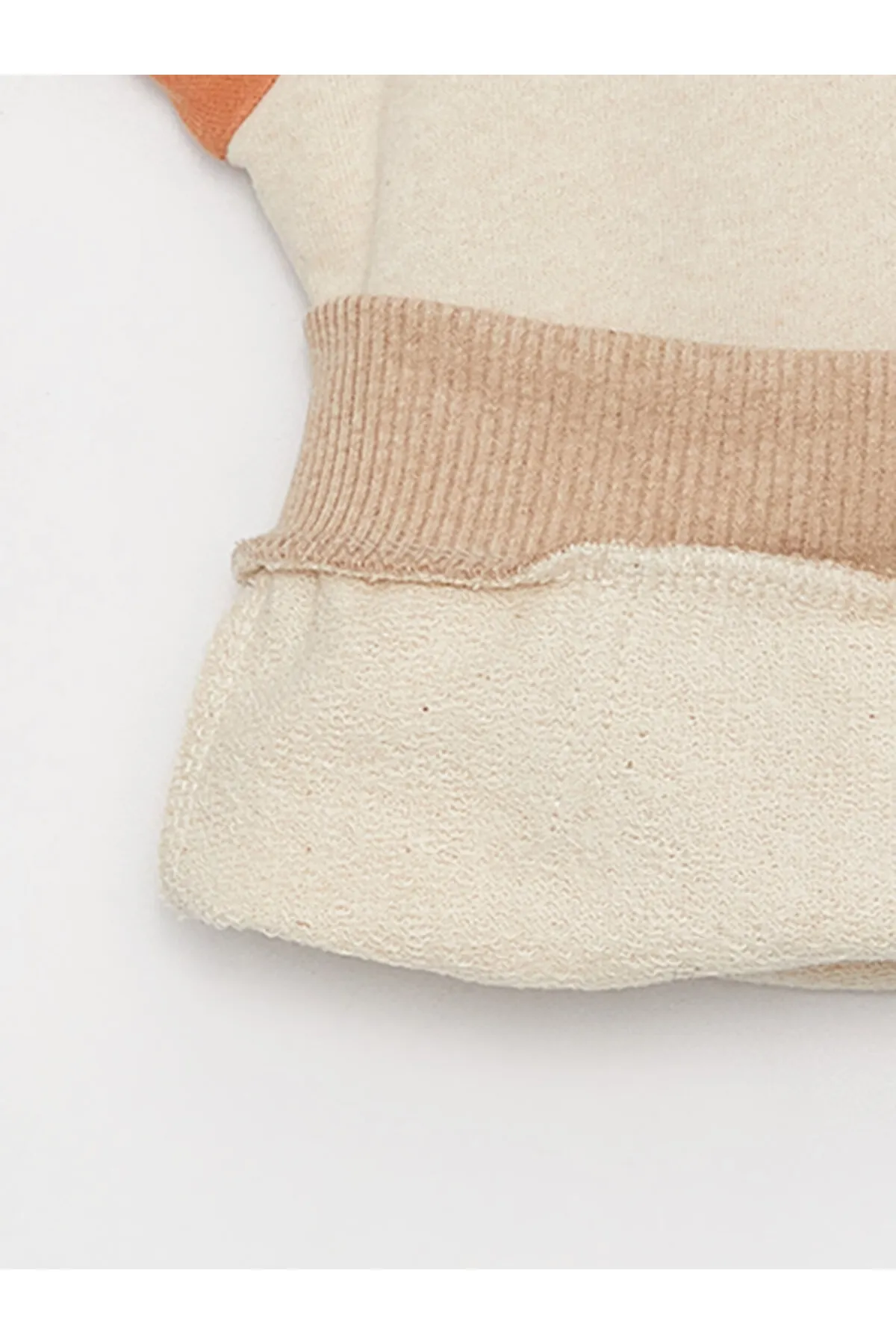 LC Waikiki  Langarm-Sweatshirt für Babys mit Rundhalsausschnitt