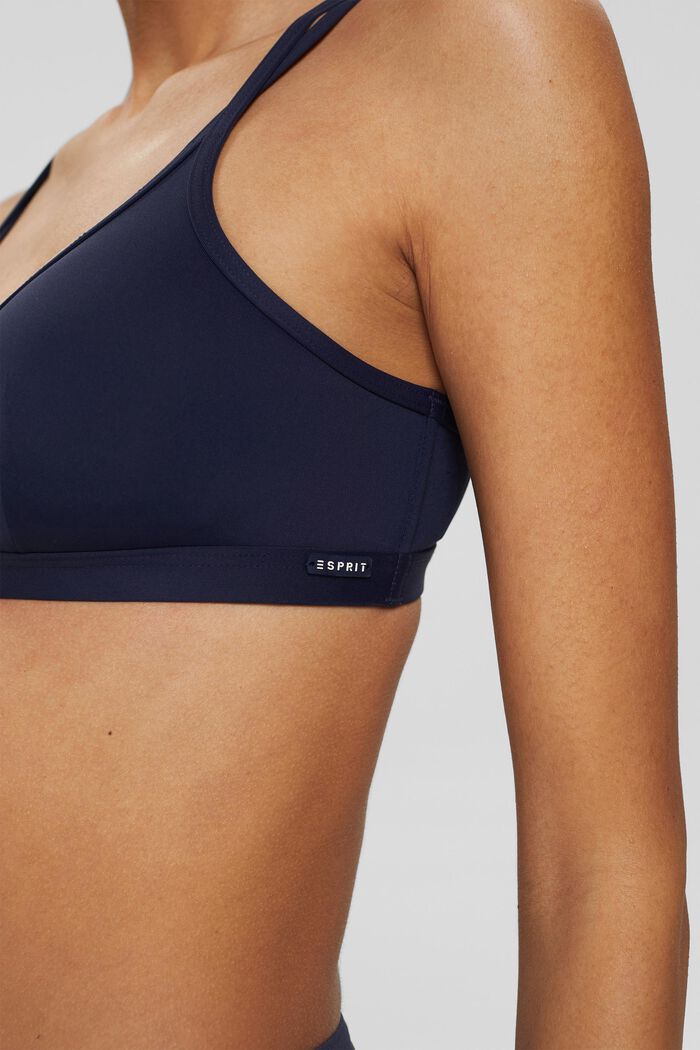 Recycelt: wattiertes Bustier-Top