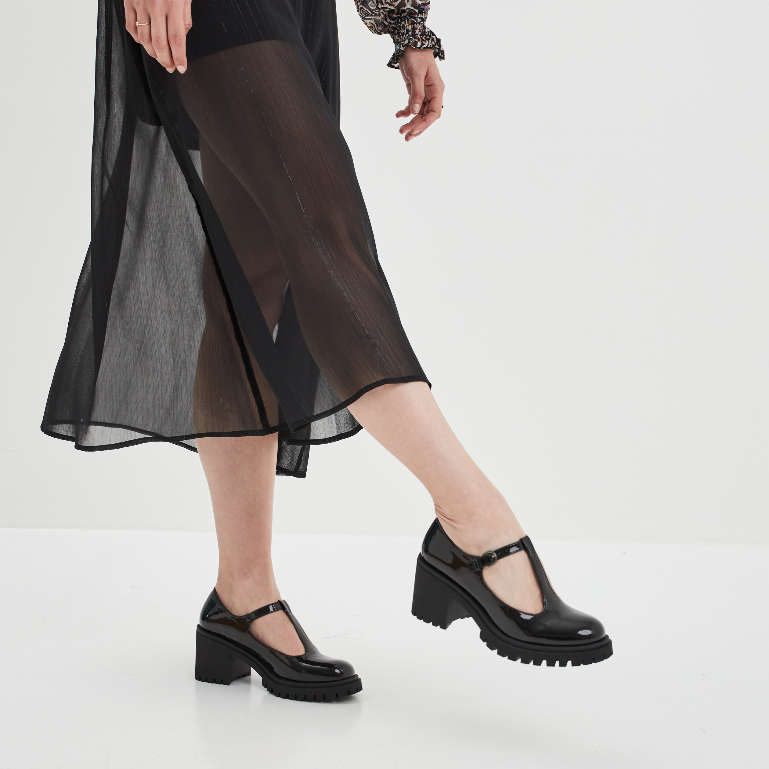 Loafers salomé vernies crantées Liberto noir femme | La Halle