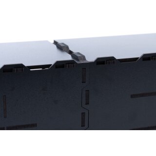 Black Paint Rack: Endstück mit Schubladen