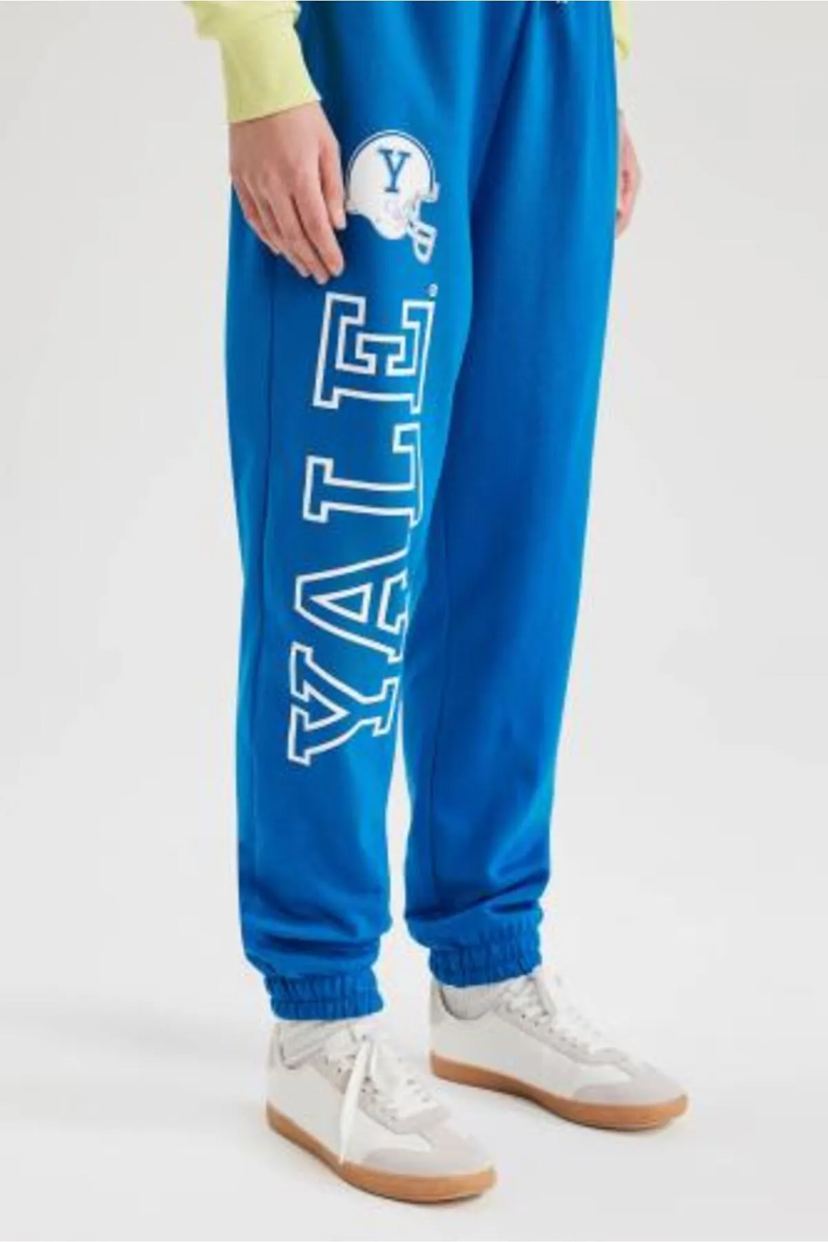 DeFacto  Yale University Jogger Jogginghose Z9820az23sp