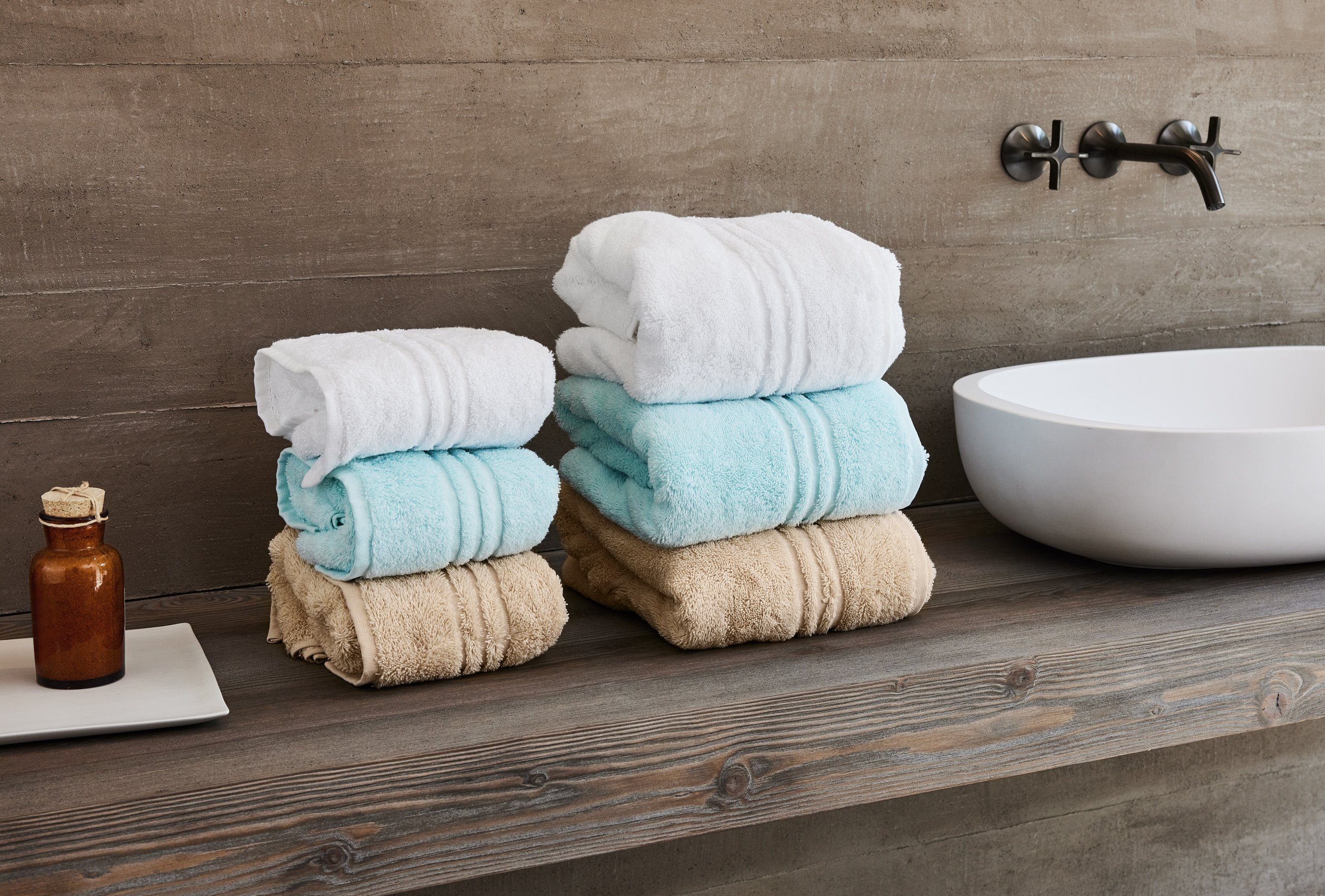 Le Comfortable Interior Handtuch Set (4-tlg), Superweich, 100% feinste türkische Baumwolle 550 g/m²