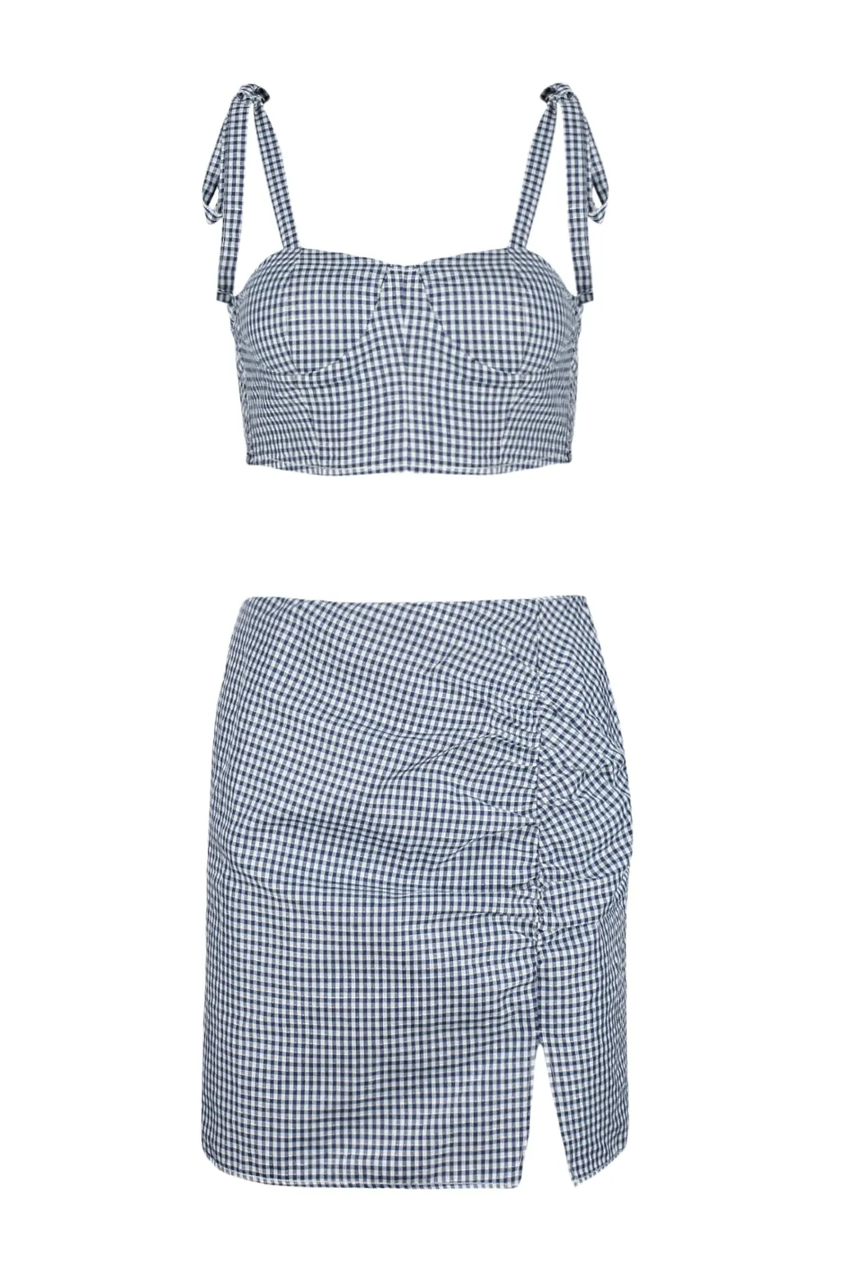 Trendyol Collection  Gingham-gewebtes Blusen-Rock-Set mit Schlitz TBESS21AU0091