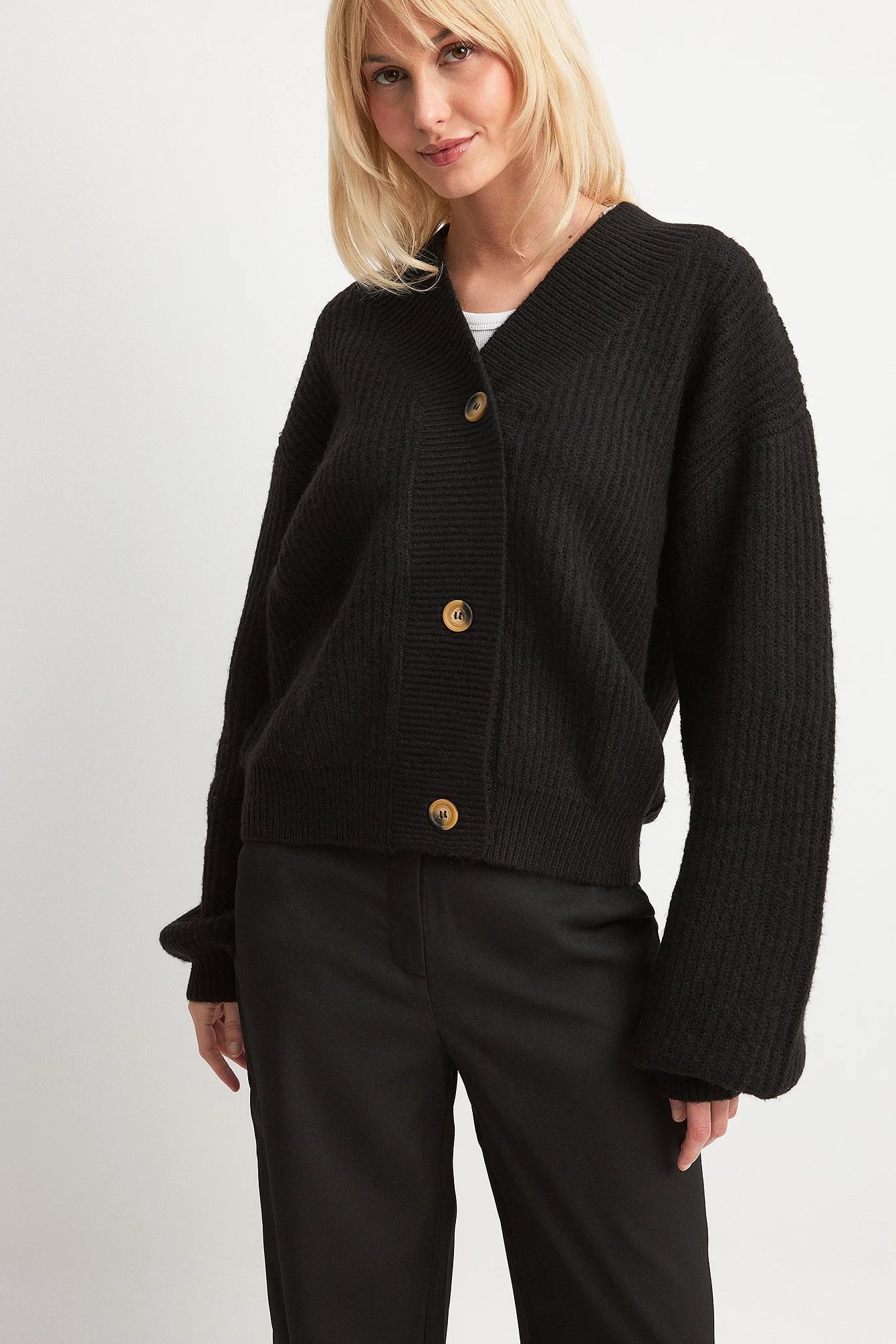 Dicke Rippenstrickjacke