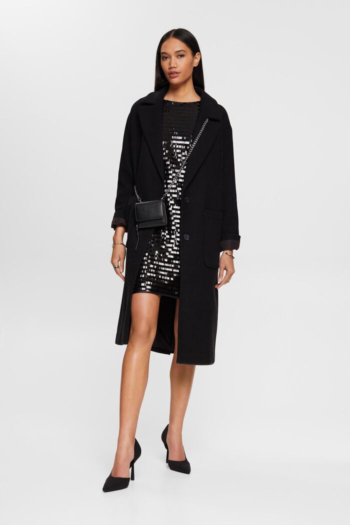Kleid mit Pailletten