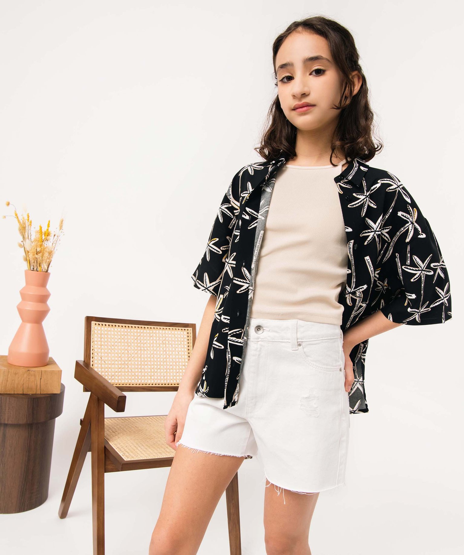 Chemise fille à manches courtes avec motifs palmiers imprime | GEMO