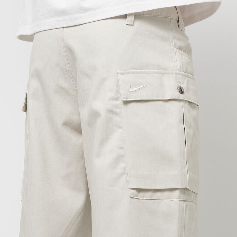 NIKE Life Cargo Pant light bone/white