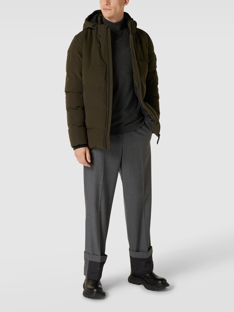 Steppjacke mit Label-Patch Modell 'Eltham' in olivgrün