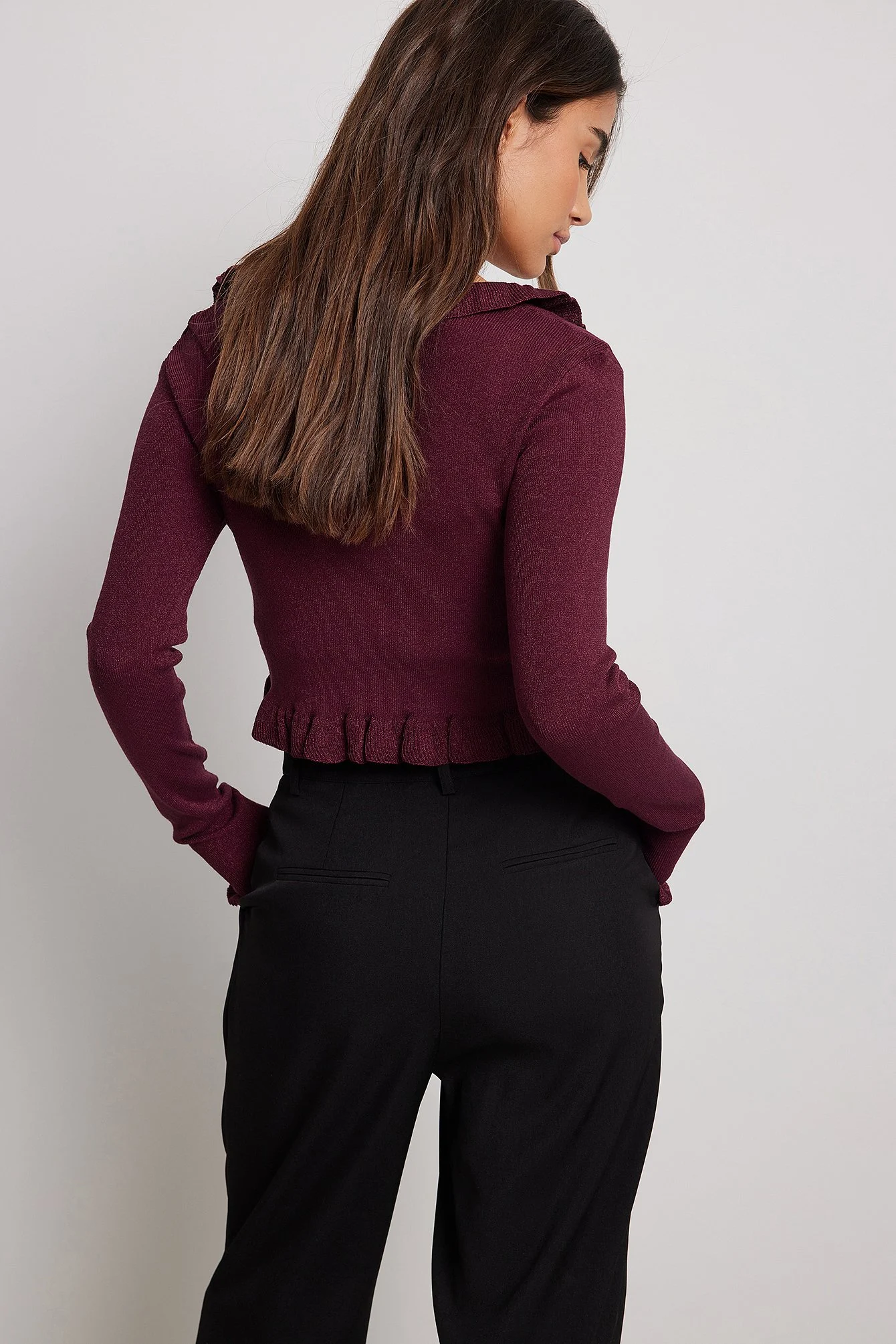 Gestrickter Rüschen-Cardigan aus Lurex