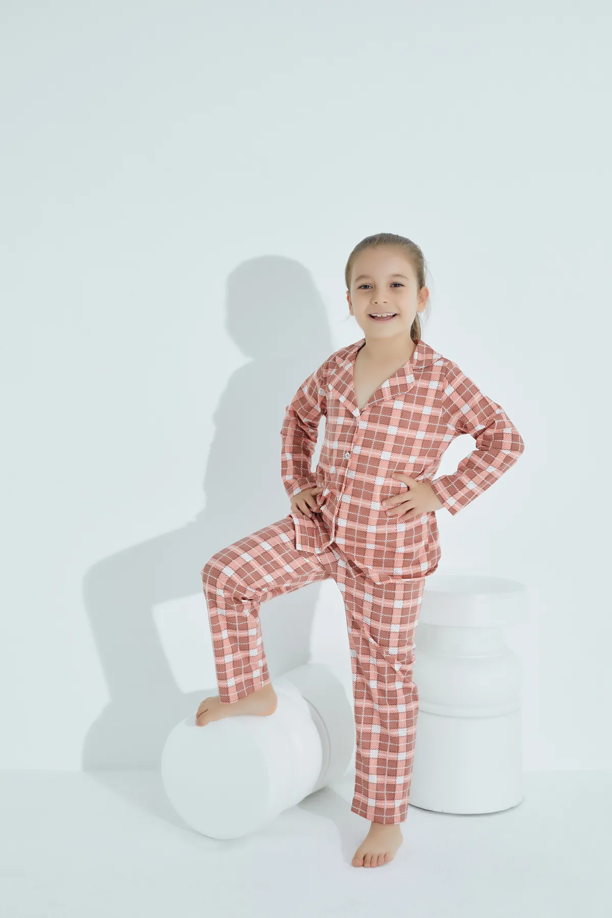 STRAWBERRY  Pyjama-Set aus Baumwolle mit Knöpfen