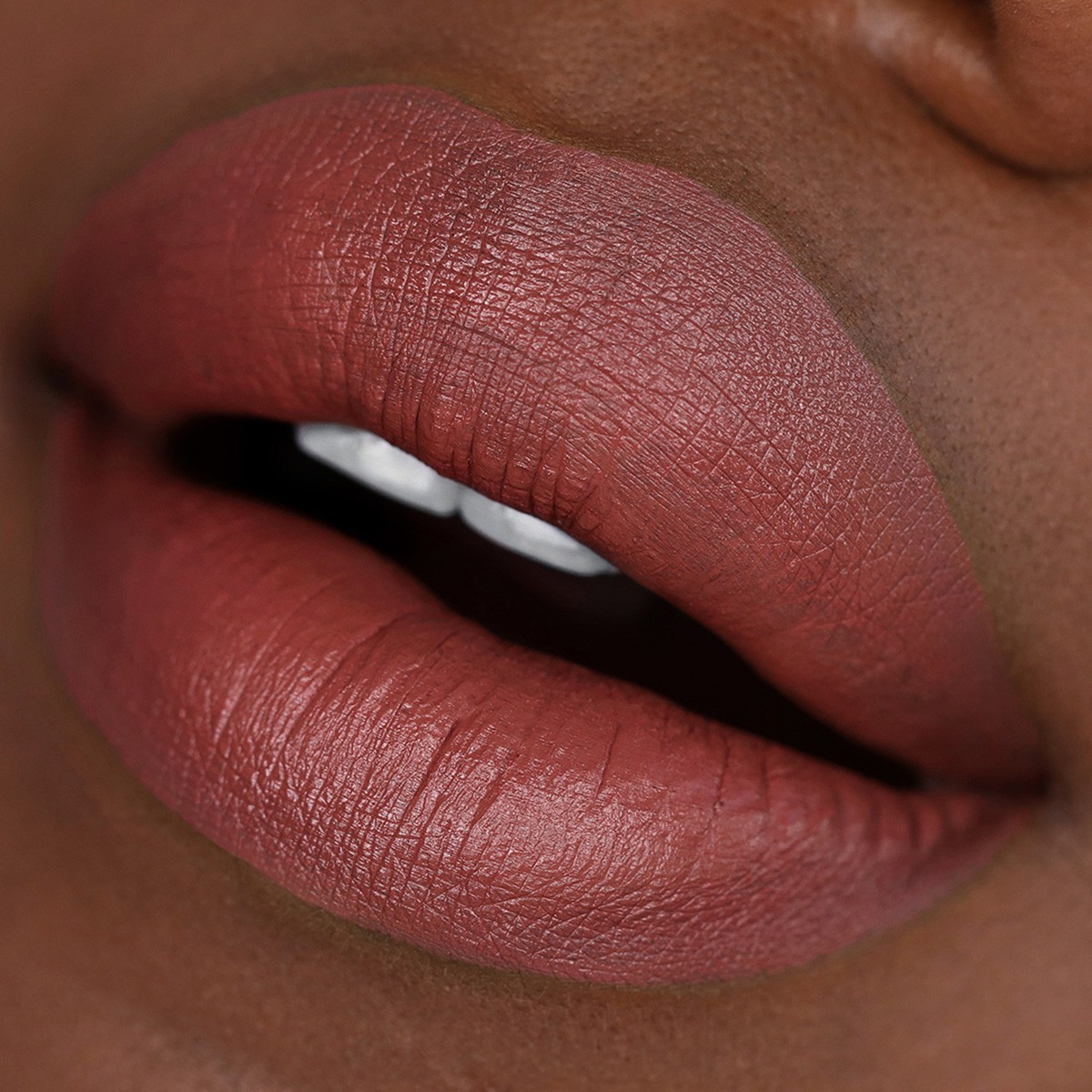 Sigma Liquid Lipstick - Cor-de-Rosa