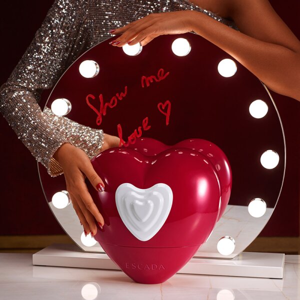 Escada Show Me Love Eau de Parfum