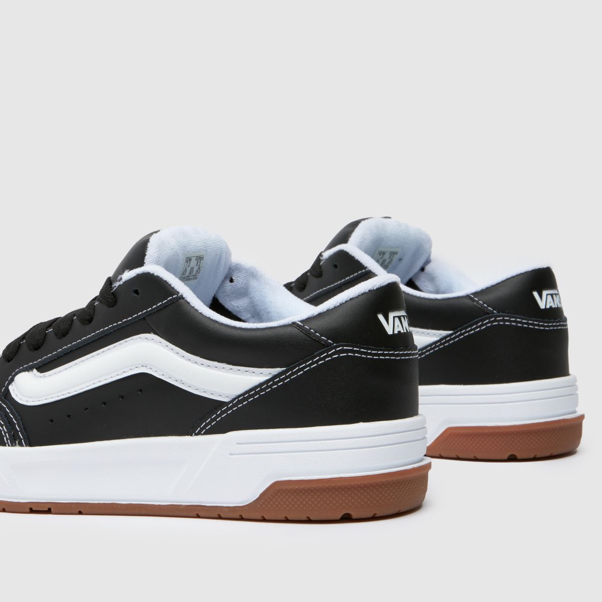 Vans hylane sportcipők fehér és fekete színben