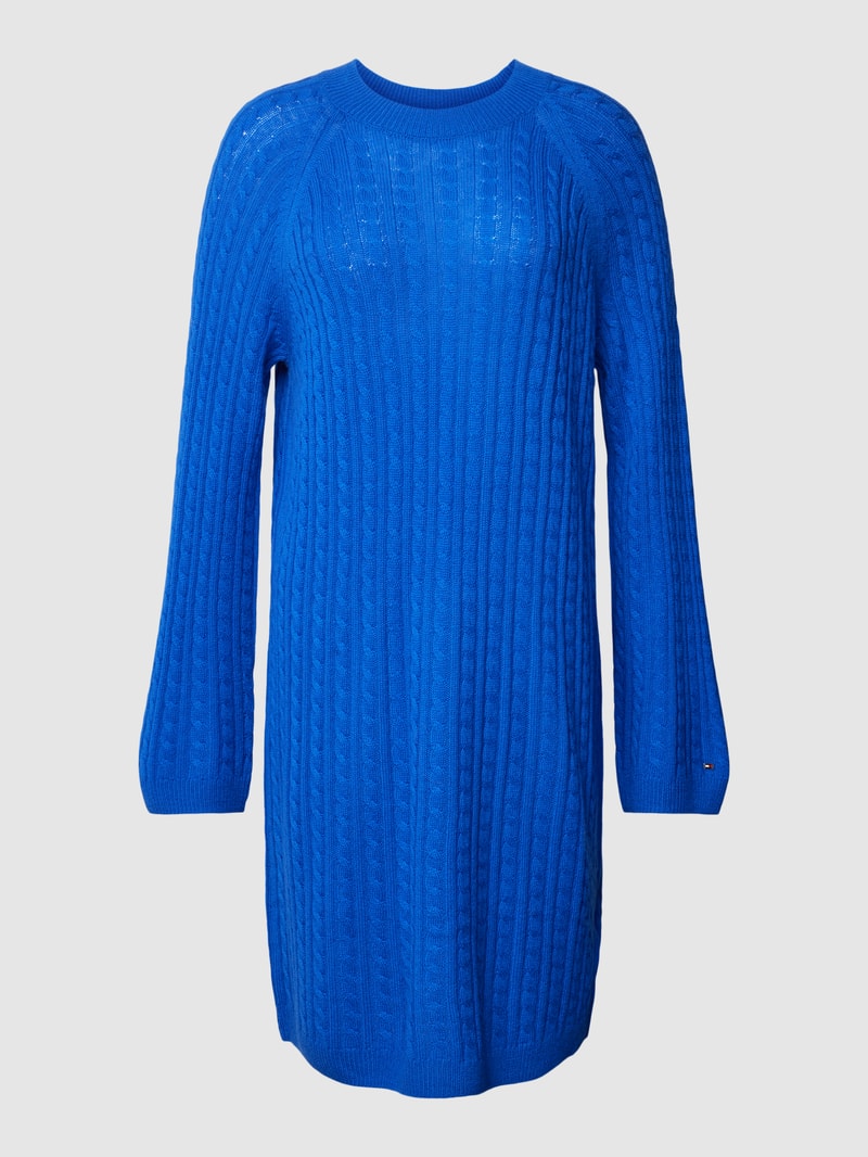 Knielanges Strickkleid mit Zopfmuster in royalblau